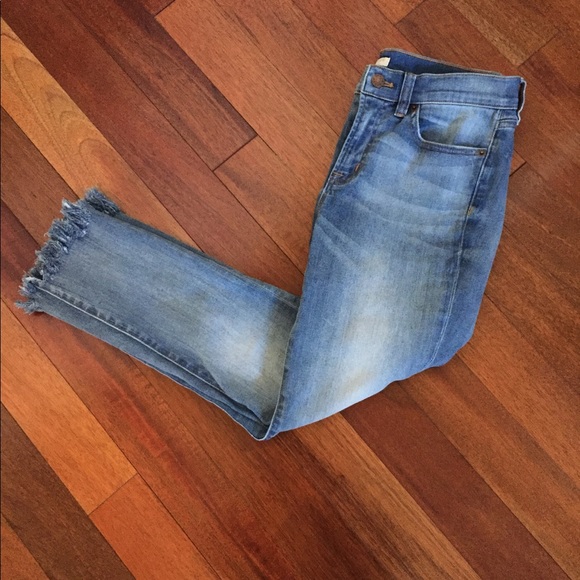 J. Crew Denim - Weekend Sale ❤️J. Crew Stretch 27/30 Fringe Capri
